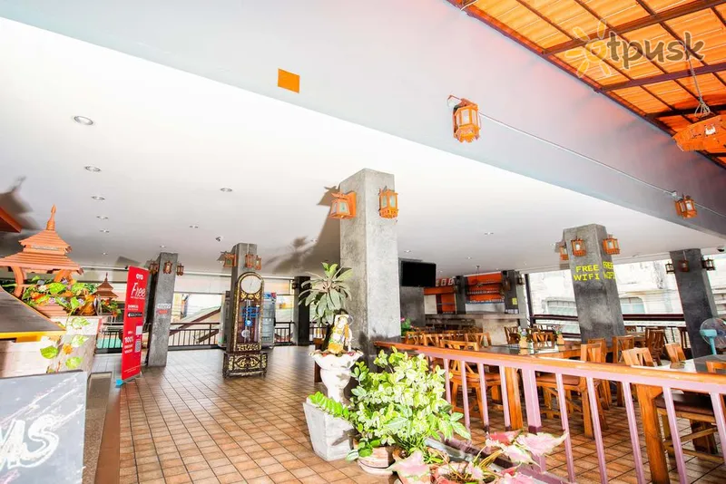 Фото отеля OYO 249 Chusri Hotel 3* о. Пхукет Таиланд бары и рестораны