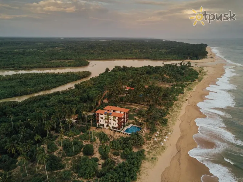 Фото отеля Ananya Beach Resort 4* Тангалле Шрі Ланка пляж