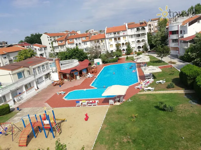 Фото отеля Bravo 1-Vichevi Apartments 3* Saulainā pludmale Bulgārija ārpuse un baseini