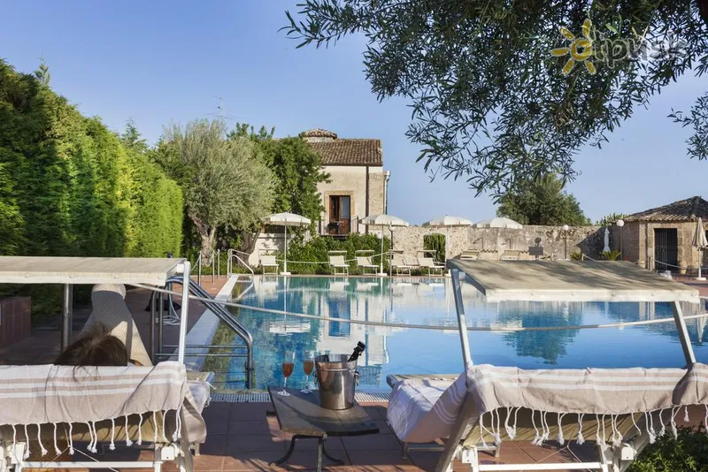 Фото отеля Villa Favorita Relais 4* par. Sicīlija Itālija ārpuse un baseini