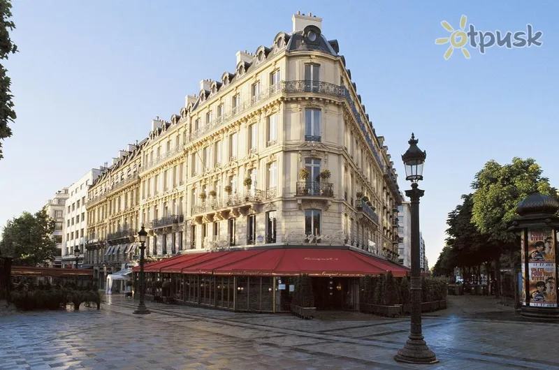 Фото отеля Barriere Le Fouquet's 5* Париж Франция экстерьер и бассейны