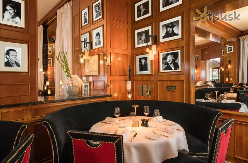 Фото отеля Barriere Le Fouquet's 5* Париж Франція бари та ресторани