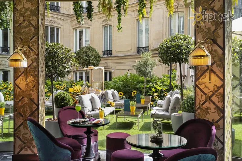 Фото отеля Barriere Le Fouquet's 5* Париж Франция лобби и интерьер