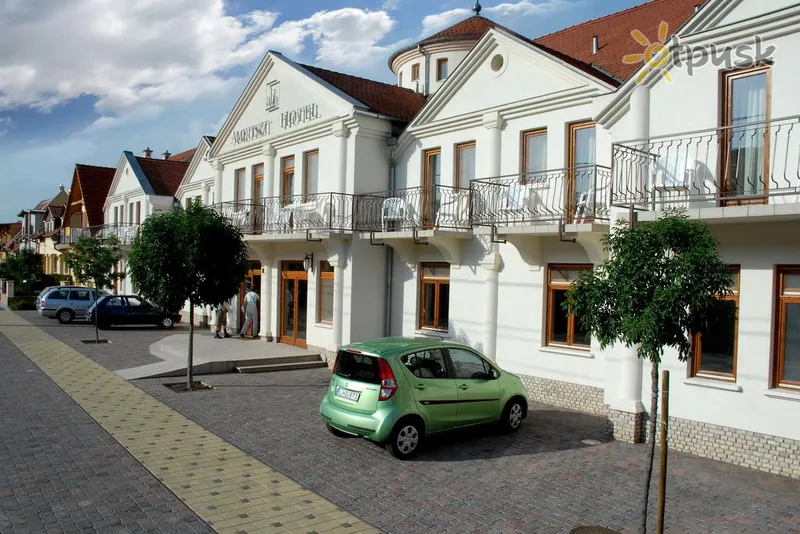 Фото отеля Ametiszt Hotel 3* Харкань Угорщина екстер'єр та басейни