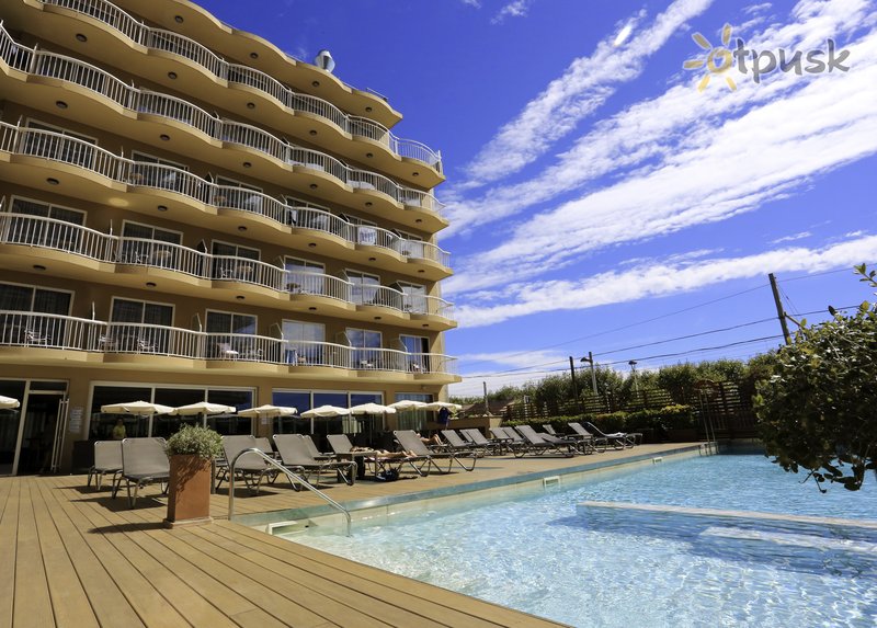 Фото отеля Volga Hotel 4* Коста Дель Маресме Испания экстерьер и бассейны