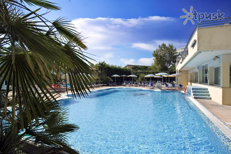 Фото отеля Palace Hotel Meggiorato 4* Abano Terme Italija išorė ir baseinai