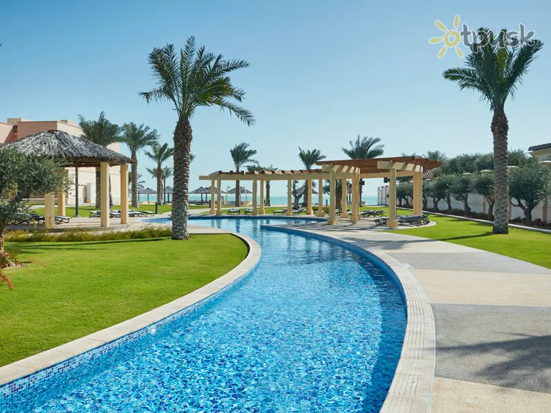 Фото отеля InterContinental Doha Hotel 5* Доха Катар экстерьер и бассейны