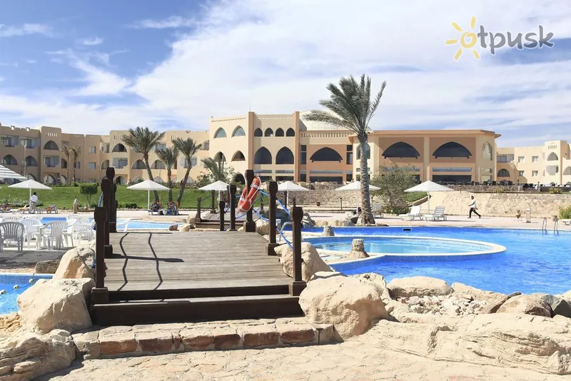 Фото отеля The Three Corners Equinox Beach Resort 4* Марса Алам Єгипет екстер'єр та басейни