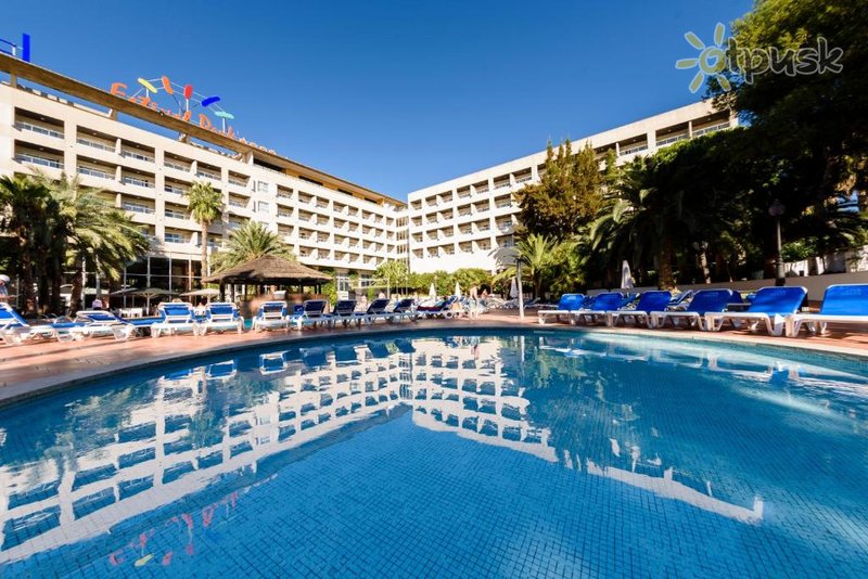Фото отеля Estival Park Salou Hotel Resort Sport & Spa 4* Коста Дорада Испания экстерьер и бассейны