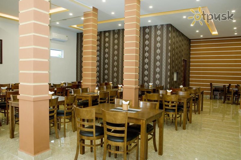 Фото отеля Lucky Hotel 2* Нячанг Вьетнам бары и рестораны