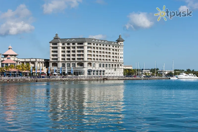 Фото отеля Labourdonnais Waterfront 5* о. Маврикій Маврикій екстер'єр та басейни