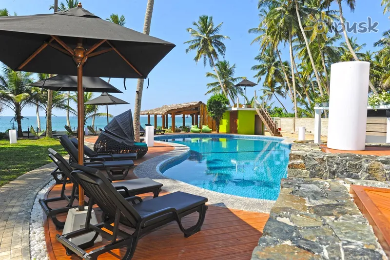 Фото отеля J Ambalangoda Hotel 3* Ambalangoda Šri Lanka išorė ir baseinai