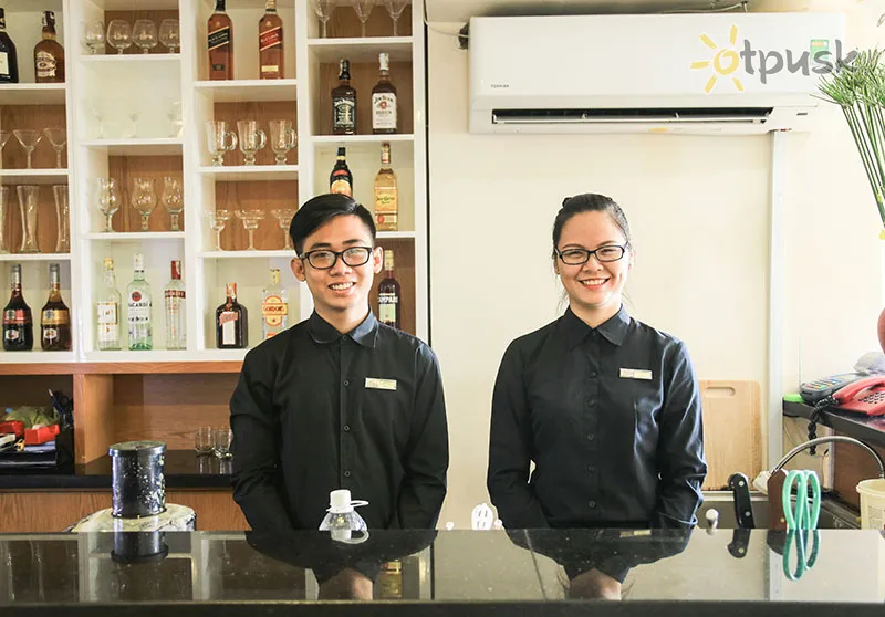 Фото отеля Ambassador Saigon Hotel 3* Хошимин Вьетнам бары и рестораны