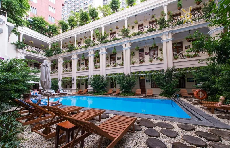 Фото отеля Grand Saigon Hotel 5* Хошимін В'єтнам екстер'єр та басейни