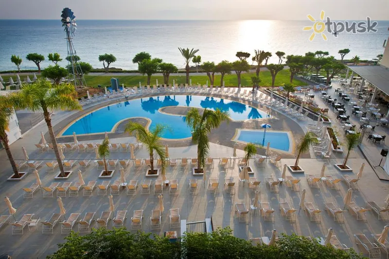 Фото отеля Pernera Beach Hotel 3* Протарас Кіпр екстер'єр та басейни