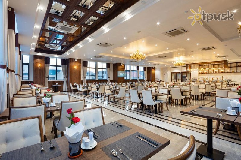 Фото отеля Aston Nha Trang City Hotel 4* Нячанг Вьетнам бары и рестораны
