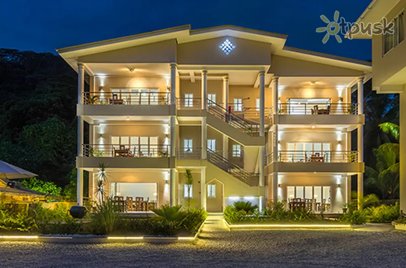 Фото отеля Tropical Hideaway 3* о. Маэ Сейшельские о-ва экстерьер и бассейны