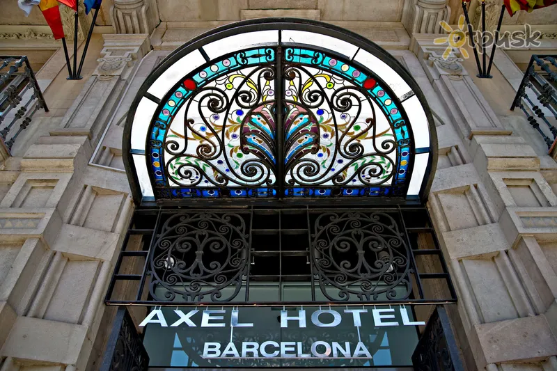 Фото отеля Axel Hotel Barcelona & Urban Spa 4* Барселона Испания экстерьер и бассейны
