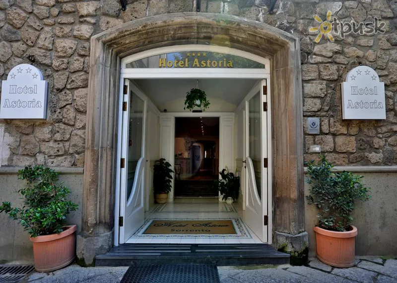 Фото отеля Astoria Sorrento 4* Сорренто Италия экстерьер и бассейны