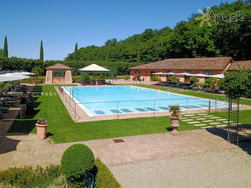 Фото отеля Il Piccolo Castello 4* Сієна Італія екстер'єр та басейни