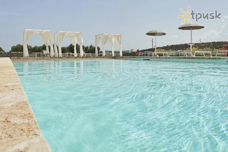 Фото отеля Relais Masseria Le Cesine 4* Лечче Італія екстер'єр та басейни