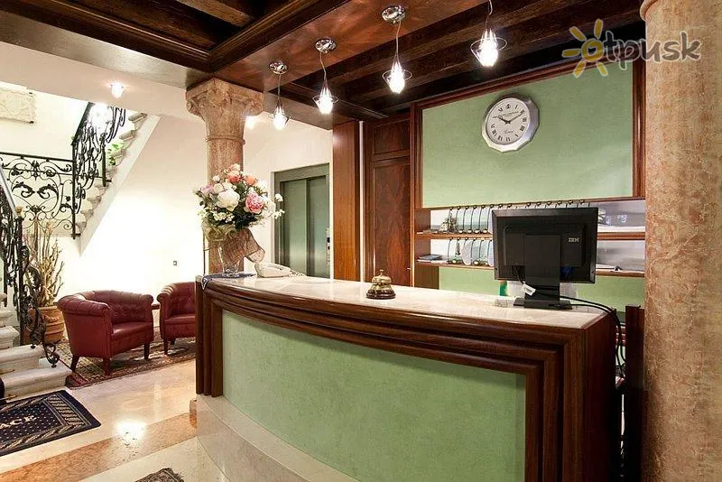 Фото отеля Foscari Palace 4* Venecija Italija fojė ir interjeras