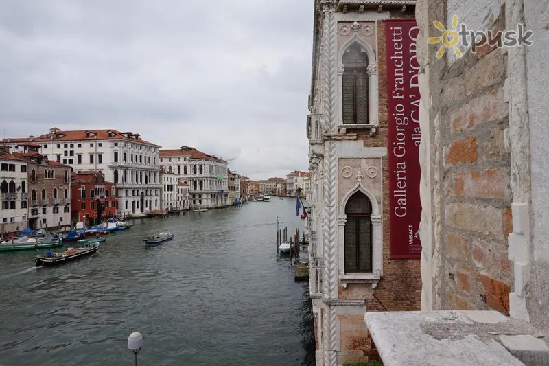 Фото отеля Pesaro Palace 4* Venecija Italija išorė ir baseinai
