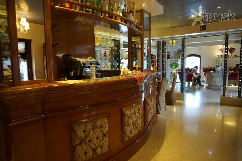 Фото отеля Pesaro Palace 4* Venecija Italija barai ir restoranai