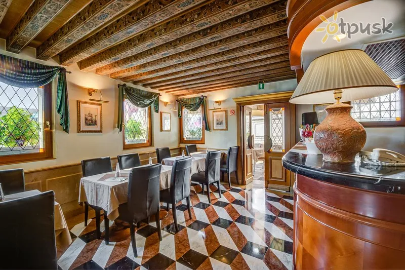 Фото отеля Antiche Figure 3* Венеция Италия бары и рестораны