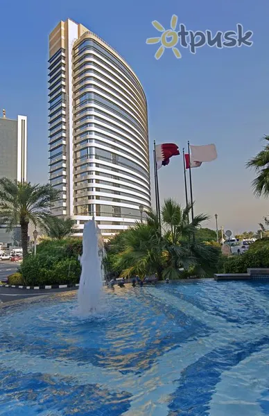 Фото отеля The Curve Hotel 4* Доха Катар экстерьер и бассейны