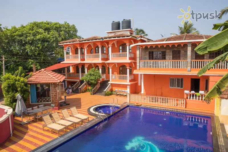 Фото отеля Larios Beach Holidays 3* Šiaurės Goa Indija išorė ir baseinai
