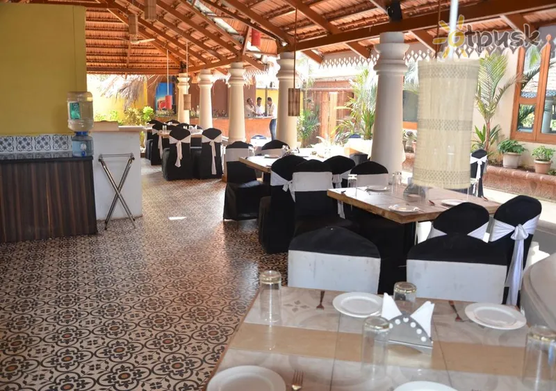 Фото отеля Tangerine Clarks Inn 3* Šiaurės Goa Indija barai ir restoranai