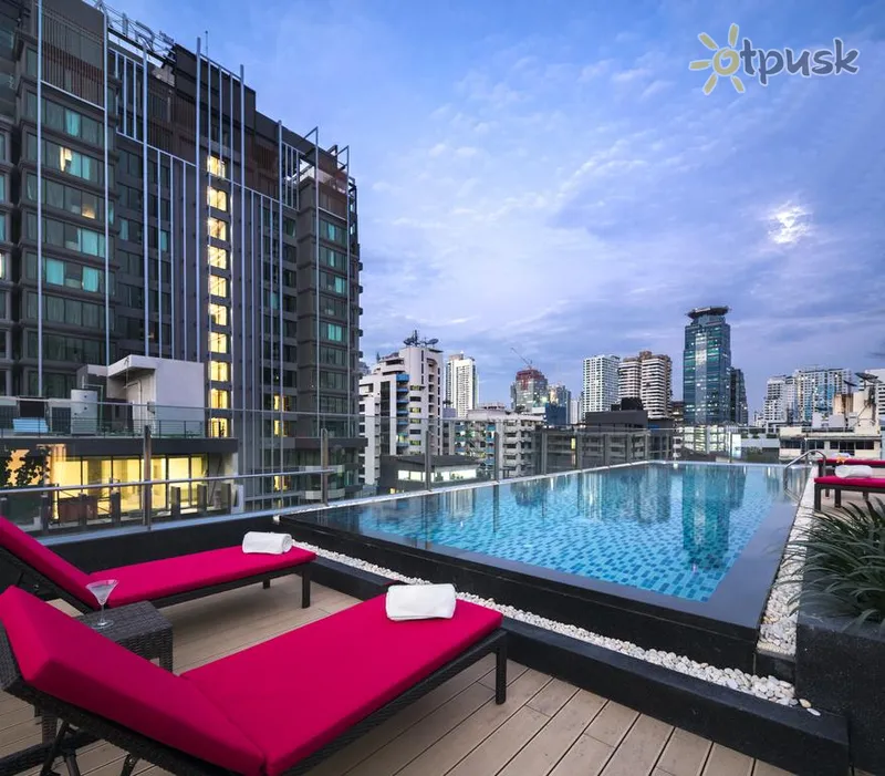 Фото отеля Travelodge Sukhumvit 11 3* Бангкок Таїланд екстер'єр та басейни