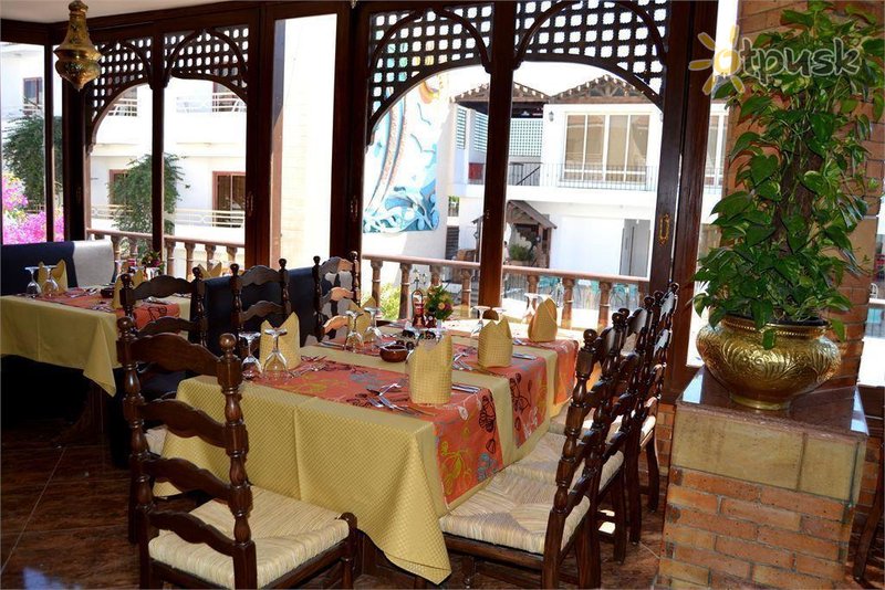 Фото отеля MinaMark Beach Resort 4* Хургада Египет бары и рестораны