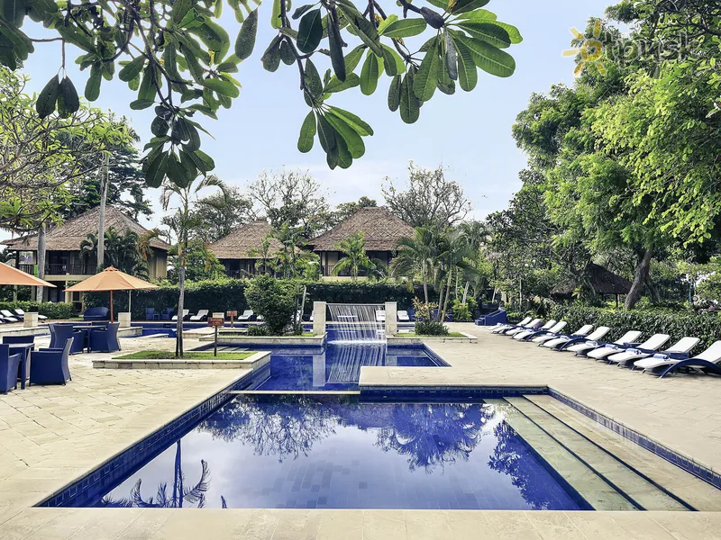 Фото отеля Mercure Resort Sanur 4* Санур (о. Бали) Индонезия экстерьер и бассейны