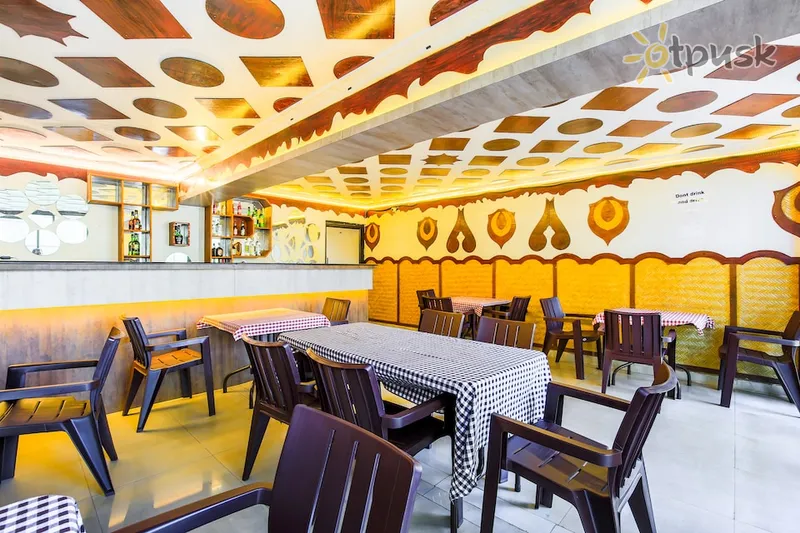 Фото отеля Royal Resort 3* Южный Гоа Индия бары и рестораны