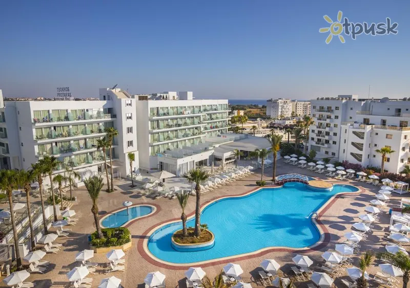 Фото отеля Tsokkos Protaras Beach Hotel 4* Протарас Кіпр екстер'єр та басейни