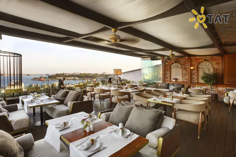 Фото отеля Georges Hotel Galata 4* Стамбул Туреччина бари та ресторани