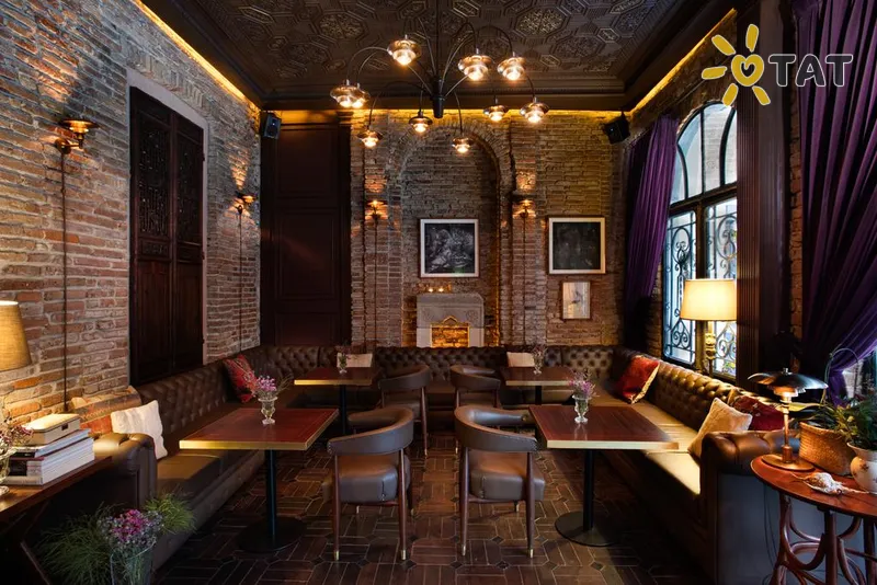 Фото отеля Georges Hotel Galata 4* Стамбул Туреччина лобі та інтер'єр