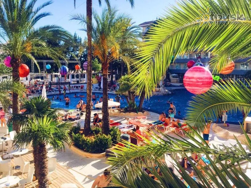 Фото отеля Club B by BH Mallorca 3* о. Майорка Іспанія екстер'єр та басейни