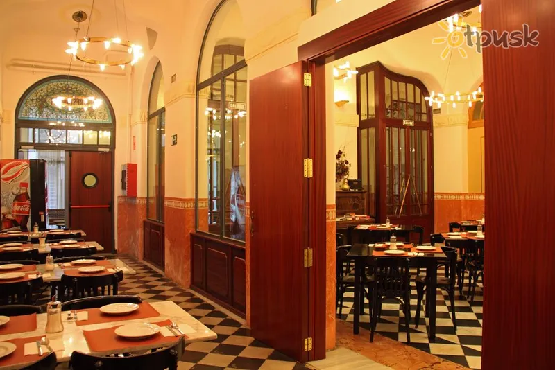 Фото отеля Peninsular Hotel 1* Барселона Испания бары и рестораны