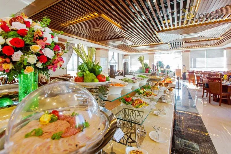 Фото отеля Mandila Beach Hotel 4* Дананг В'єтнам бари та ресторани