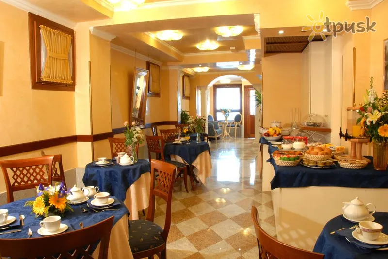 Фото отеля Ca Formenta Hotel 3* Venecija Italija barai ir restoranai