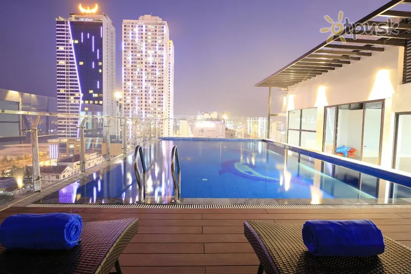 Фото отеля Sunny Ocean Hotel & Spa 4* Дананг В'єтнам екстер'єр та басейни