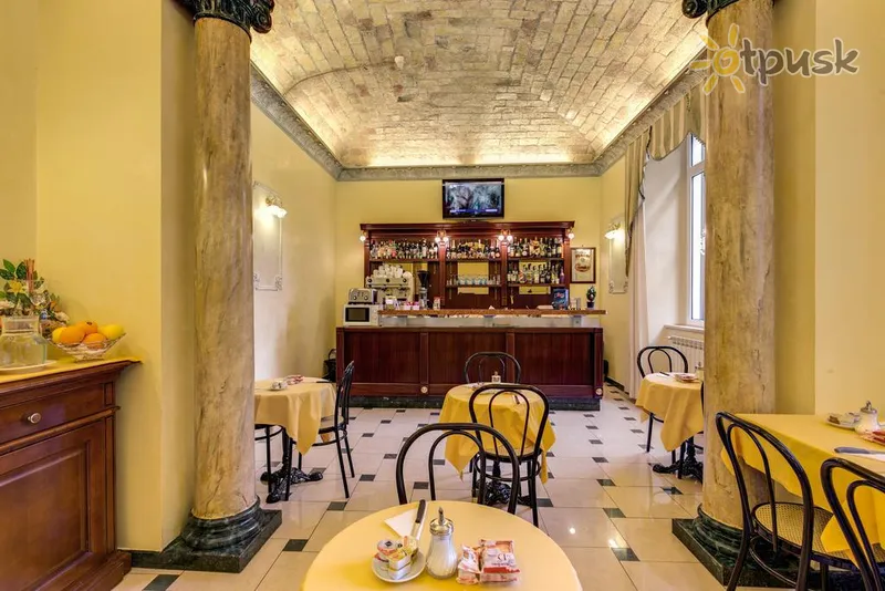 Фото отеля Cambridge Hotel 3* Roma Italija barai ir restoranai