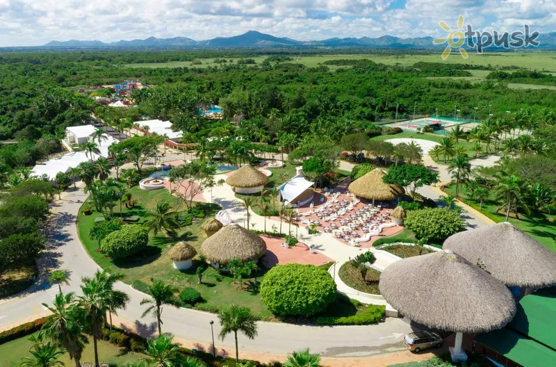 Фото отеля Grand Sirenis Punta Cana Resort 5* Уверо-Альто Доминикана экстерьер и бассейны