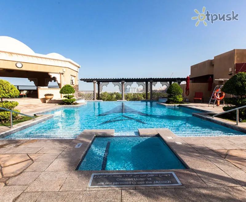 Фото отеля Arjaan by Rotana Dubai Media City 4* Дубай ОАЕ екстер'єр та басейни