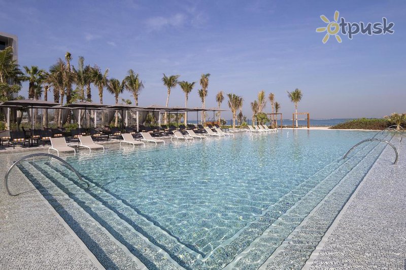 Фото отеля Caesars Palace Dubai 5* Дубай ОАЭ экстерьер и бассейны
