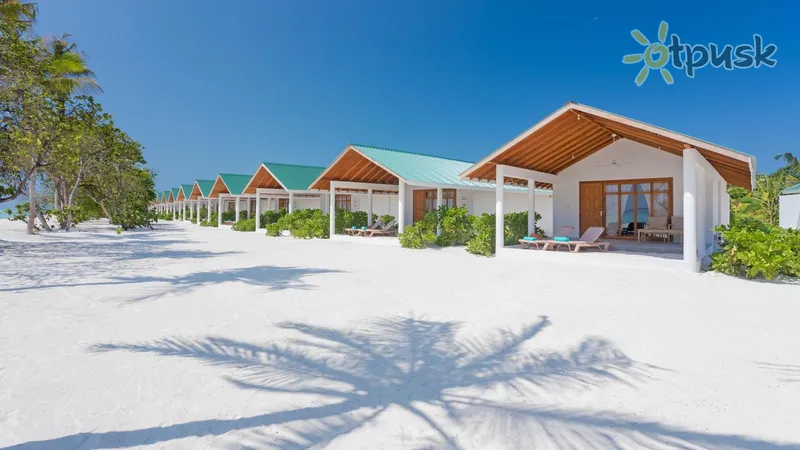 Фото отеля Innahura Maldives Resort 3* Lhaviyani atols Maldīvija ārpuse un baseini