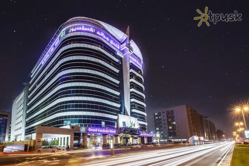 Фото отеля Grand Excelsior Hotel Bur Dubai 4* Dubaija AAE ārpuse un baseini